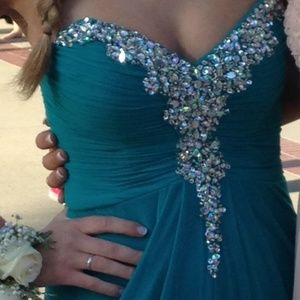 Prom dress